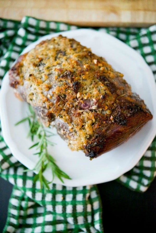 Roast Beef topped with a mixture of horseradish, garlic, and fresh rosemary is the perfect meal for a Sunday afternoon.