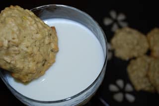 Oatmeal banana cookie dipped in milk