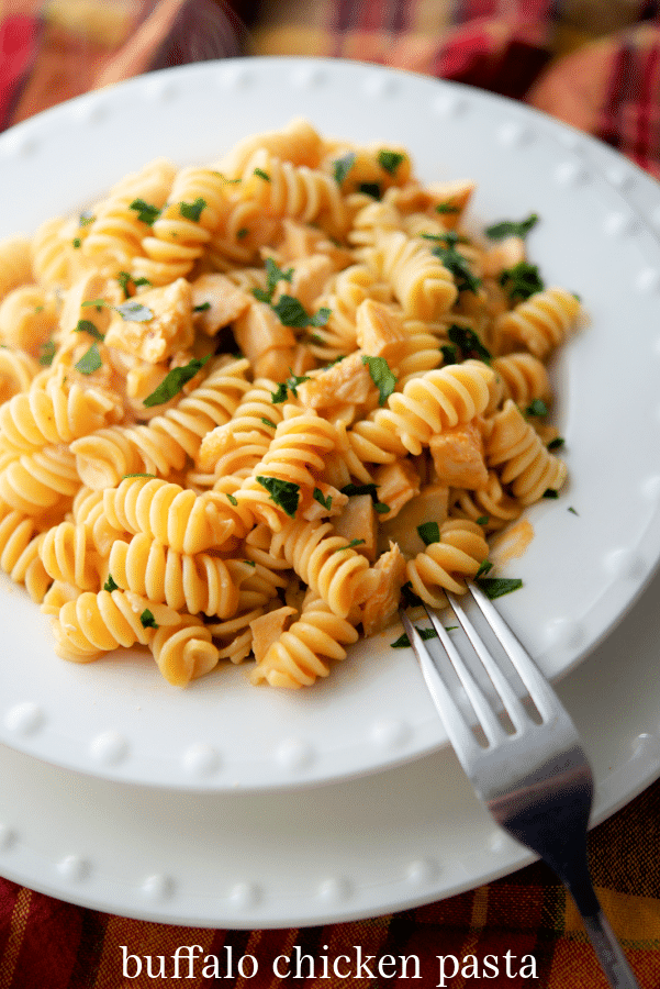 a bowl of buffalo chicken pasta