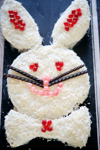 a cake that looks like a bunny