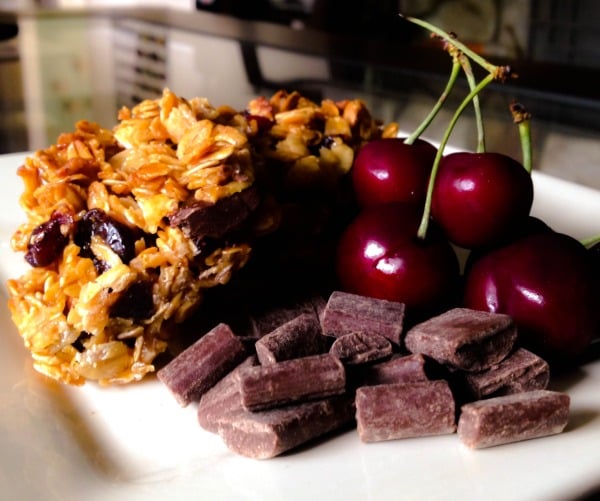 Cherry Chocolate Chunk Granola Bars