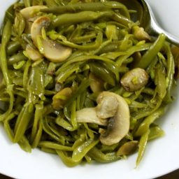 French Green Beans with Mushrooms