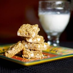 White Chocolate Apple Walnut Granola Bars