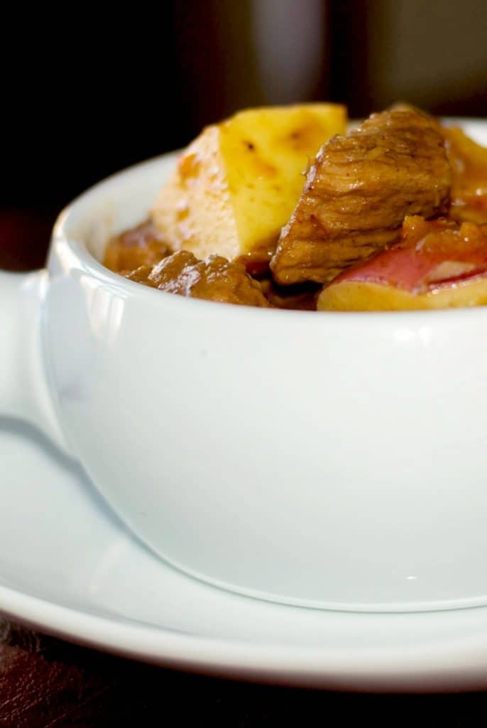  Italian Beef Stew made with slowly simmered beef, vegetables, potatoes and red wine.