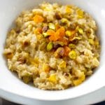 Apricot and Pistachio Oatmeal