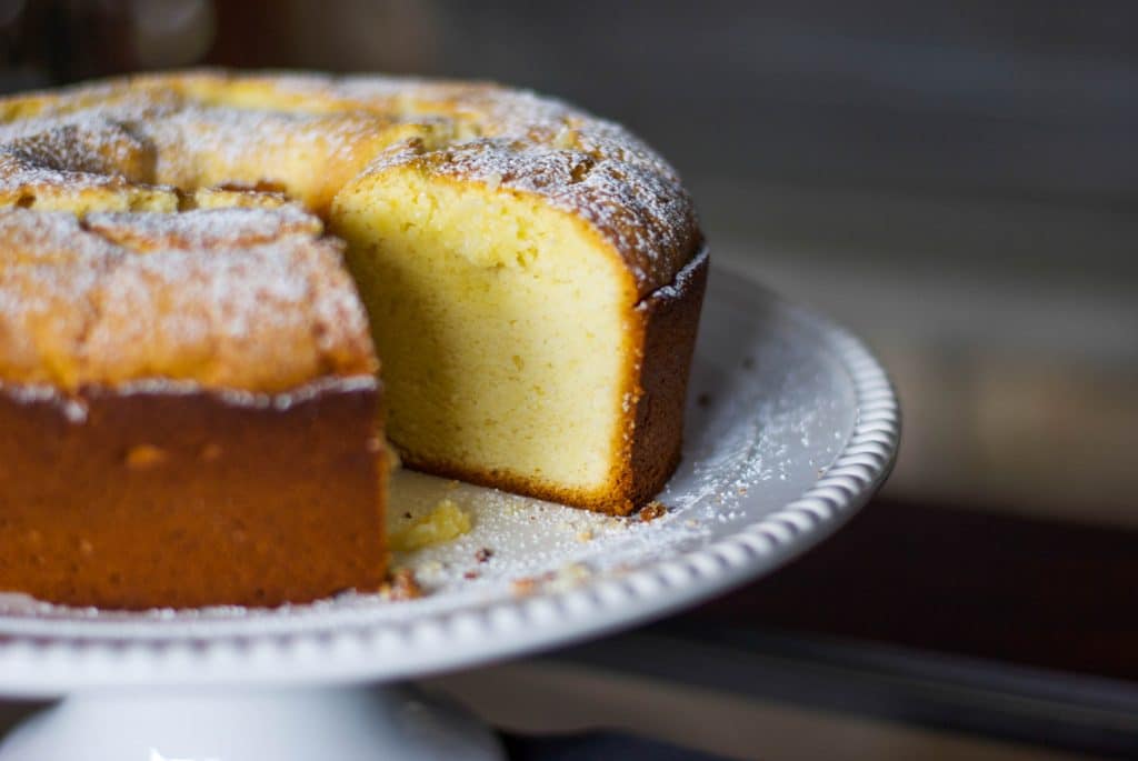 Lemon Cream Cheese Poundcake