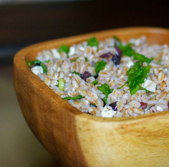 Greek Farro Salad | Carrie's Experimental Kitchen
