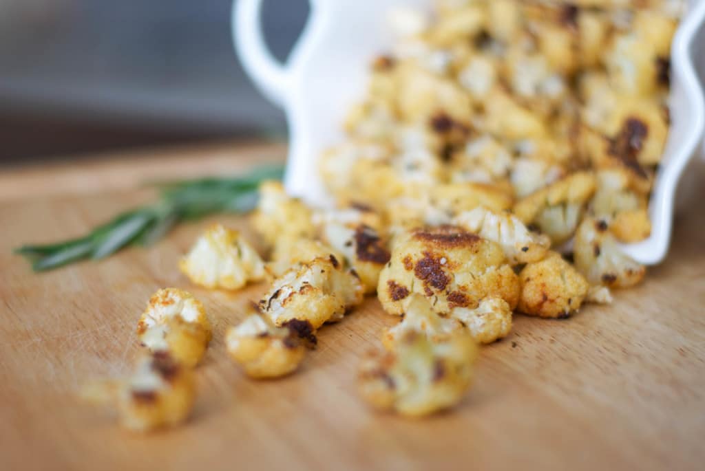 Paprika, Rosemary and Cheese Cauliflower Popcorn 