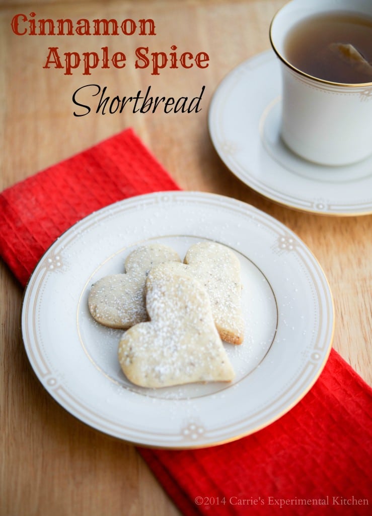 Cinnamon Apple Spice tea leaves add a Autumnal twist to your favorite shortbread cookie. 