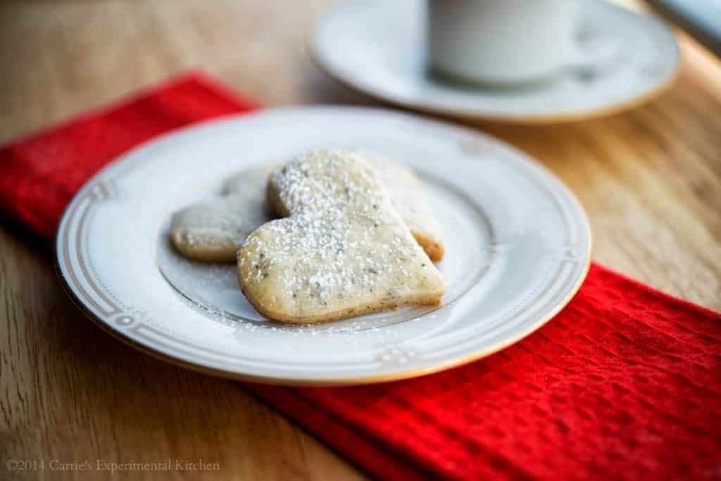 Cinnamon Apple Spice Shortbread Cookies