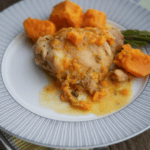Braised chicken thighs with sweet potatoes.