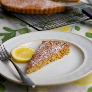 Flourless Lemon and Almond Torte