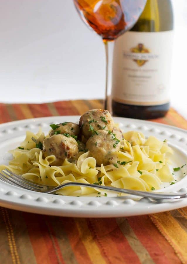 Turkey Swedish Meatballs are delicious small meatballs in a creamy sauce. Eat them on their own or place on top of noodles or rice. 