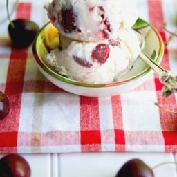 This homemade Cherry Vanilla Ice Cream made with fresh cherries, Madagascar vanilla, heavy cream, milk and sugar is super creamy and refreshing.