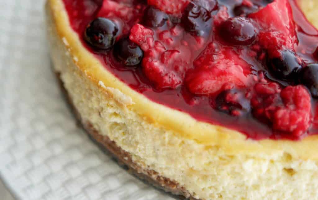 Vanilla Bean Cheesecake