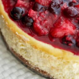 Vanilla Bean Cheesecake