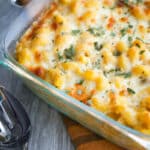 This Pumpkin & Sage Baked Macaroni screams Fall and makes a tasty, quick weeknight meal or as a starter for your holiday gatherings.