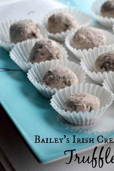 These rich and creamy Bailey's Irish Cream Truffles are so good and perfect for any holiday or special occasion.