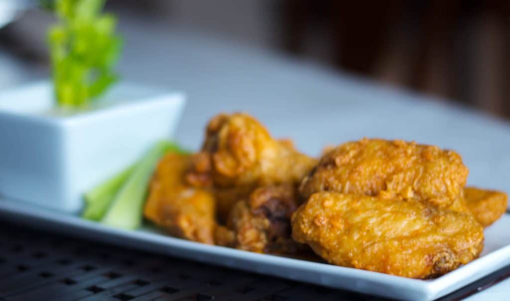 Hooter's Buffalo wings copycat