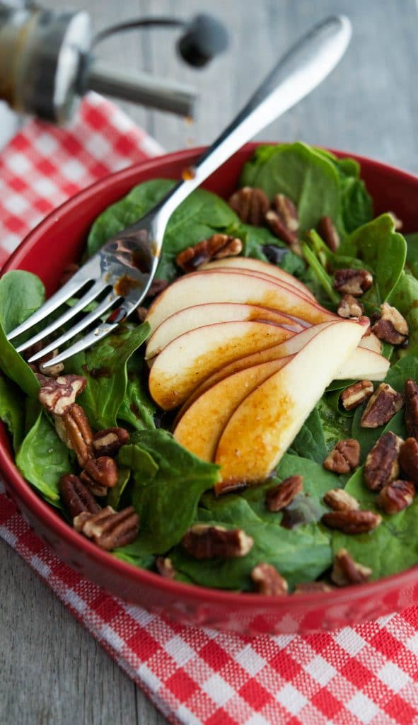 Spinach Salad with Apples and Pecans in an Apple Balsamic Vinaigrette