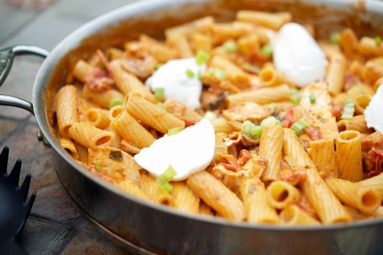 A close up of Rigatoni Martino in a skillet.