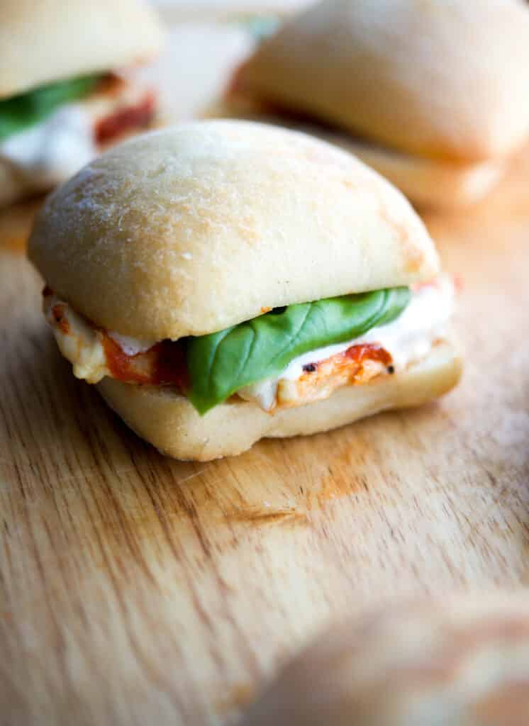 these Grilled Chicken Parmesan Sliders take only 20 minutes to make and are much healthier than the classic sandwich. Great for parties too!