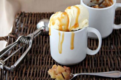 Apple Cobbler in a mug with ice cream