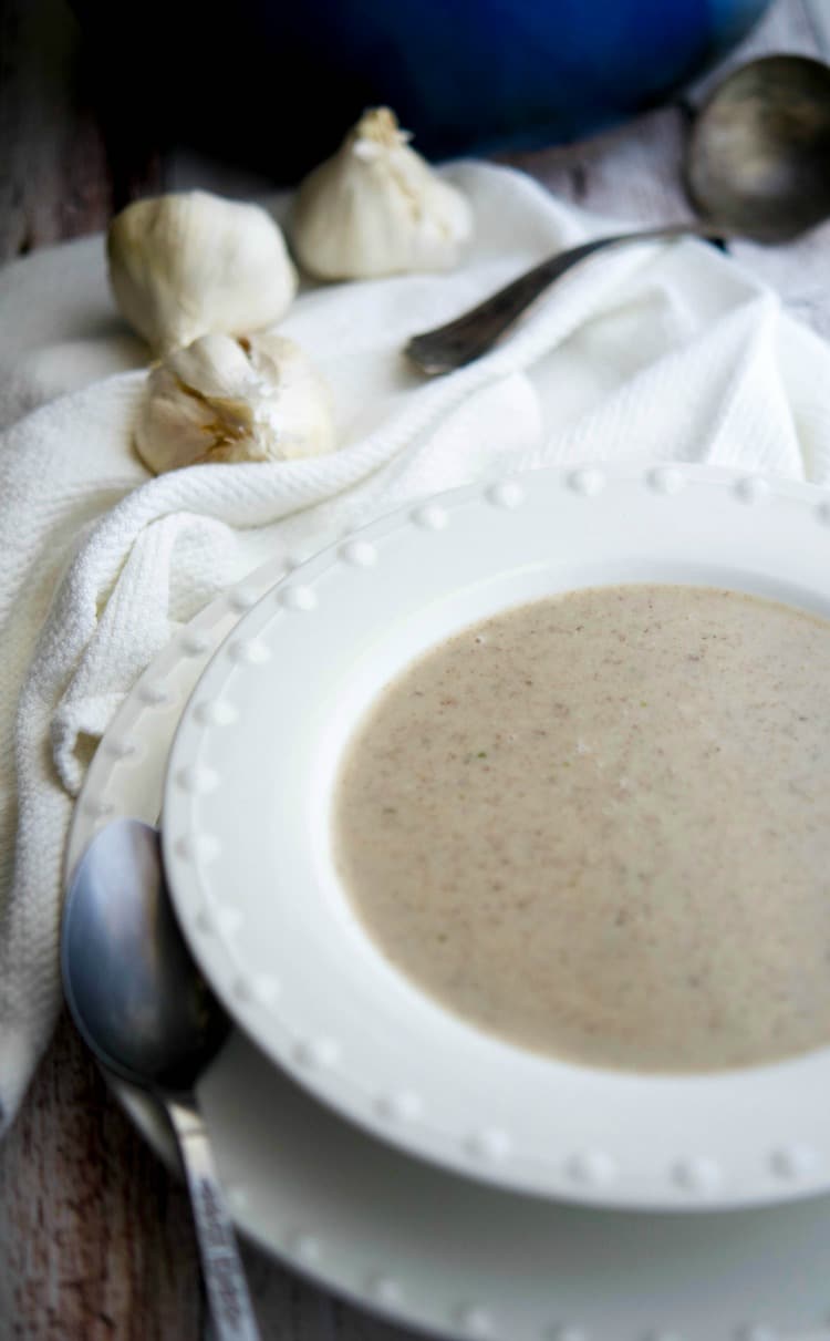 Creamy.Roasted Garlic & Mushroom Soup