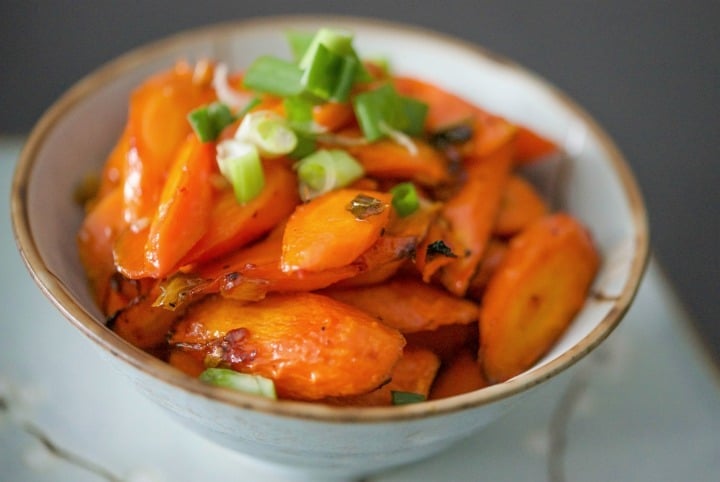 Sweet & Sour Roasted Carrots