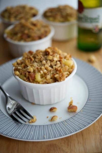 Cheddar Ale Mac n' Cheese: A creamy, grown up twist to classic mac n' cheese using cheddar, ale and a sourdough pretzel buttery crumb topping.