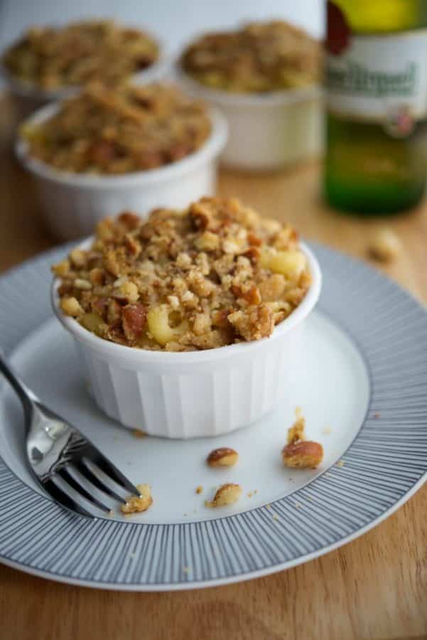 Cheddar Ale Mac n' Cheese: A creamy, grown up twist to classic mac n' cheese using cheddar, ale and a sourdough pretzel buttery crumb topping.