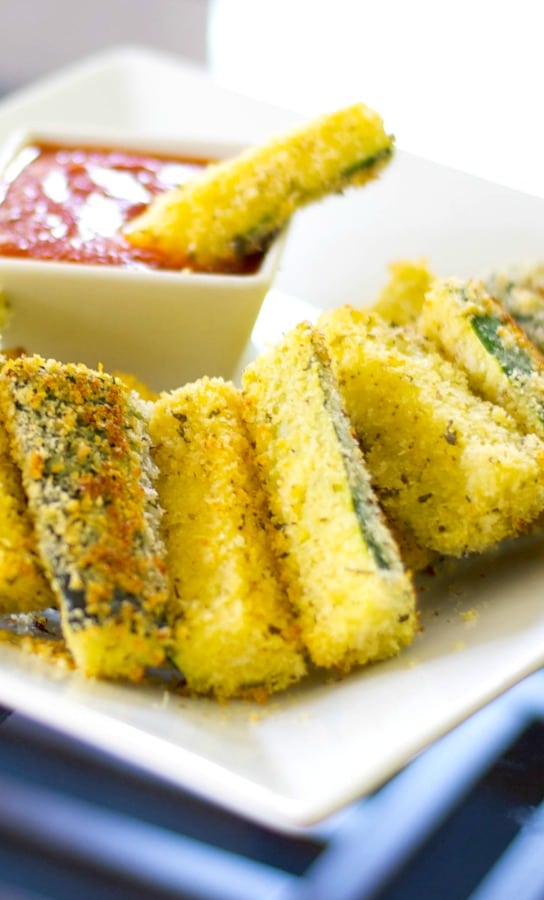 Baked Zucchini Wedges make a healthy snack or side dish. Try dipping them in marinara sauce or your favorite garlic aioli.