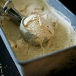 Cinnamon Roll Coffee Ice Cream