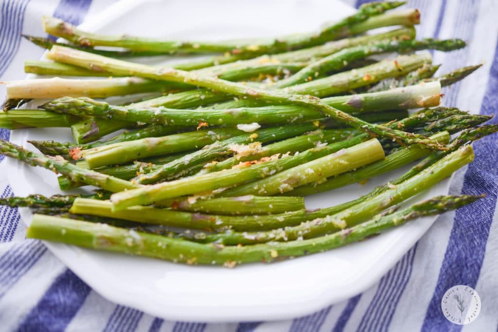 Lemon Parmesan Roasted Asparagus on plate