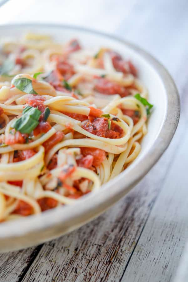 A close up of Linguine Positano Carrabbas