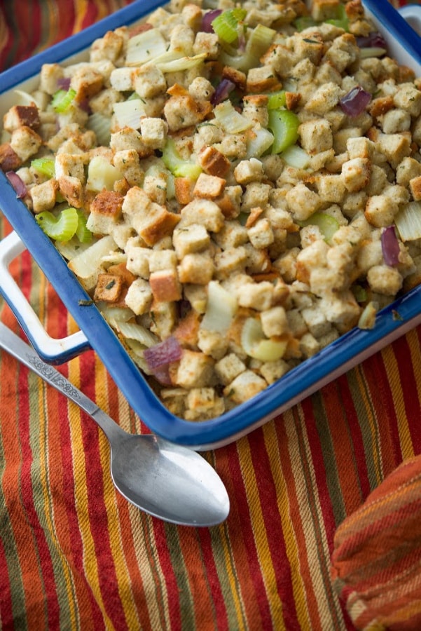 Classic Herb Stuffing with Fennel in blue casserole dish