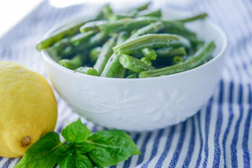 Lemon Basil Roasted Green Beans