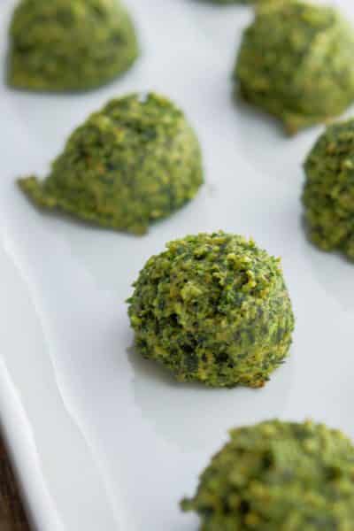 Spinach Nuggets made with Italian breadcrumbs and grated Pecorino Romano cheese are so simple to make, kid friendly and mom approved! 