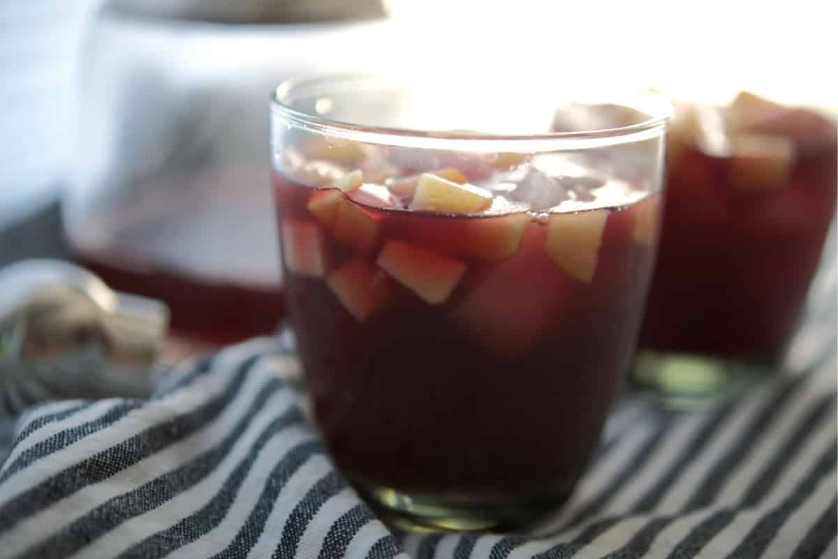 https://www.carriesexperimentalkitchen.com/wp-content/uploads/2020/09/Fireball.-Apple-Sangria2.jpg