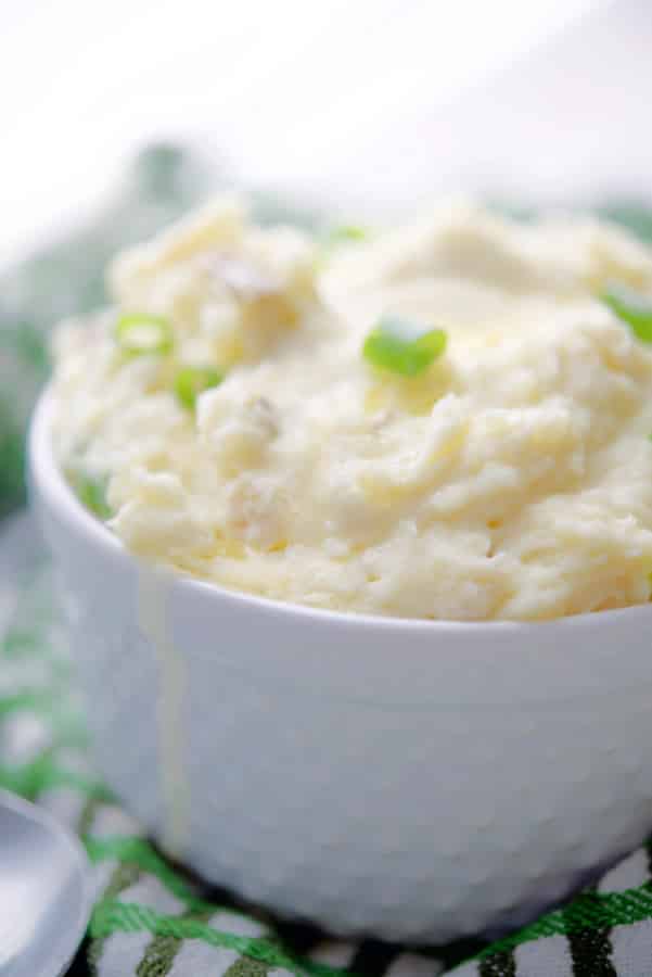 Red bliss mashed potatoes combined with creamy Havarti cheese, butter, sour cream and scallions is a delicious side dish with any meal.