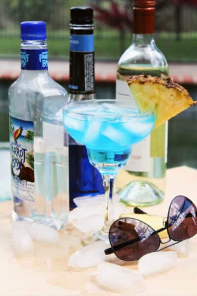 This cool and refreshing Blue White Wine Spritzer made with four ingredients will be your new favorite Summertime patriotic drink. 