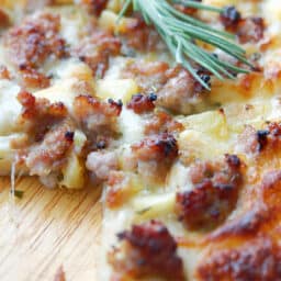 Italian Sausage and Apple Flatbread