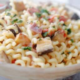 Fusilli Melanzana in a wooden pasta bowl