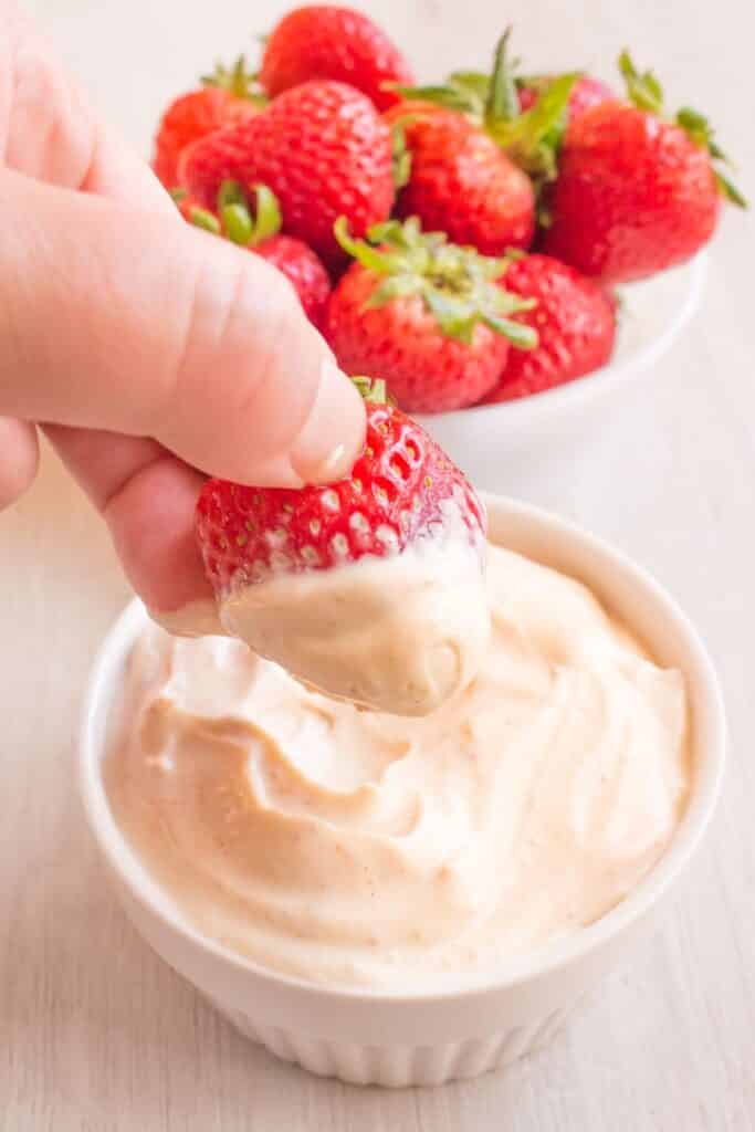 Greek Yogurt Dip with Peanut Butter