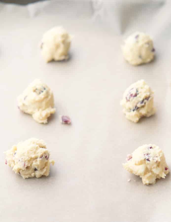 Uncooked white chocolate cranberry cookies