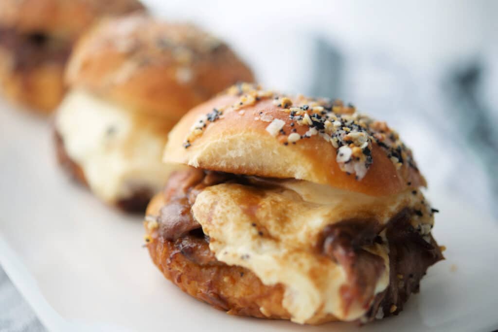 roast beef slider horizontal