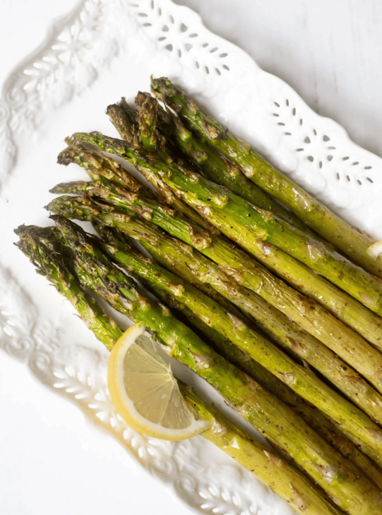 air fryer asparagus on a white plate