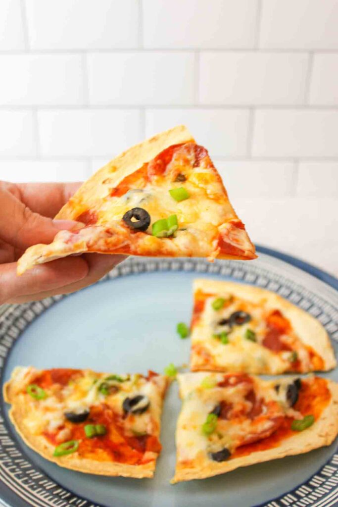 air fryer tortilla pizza slice