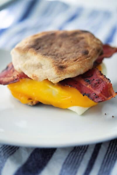 turkey bacon and egg whites on english muffin