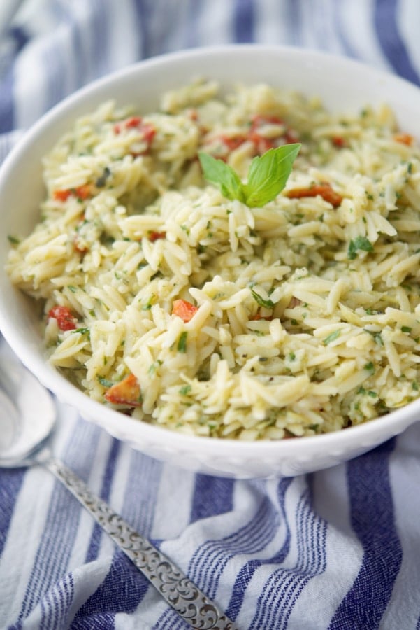 artichoke pesto orzo salad